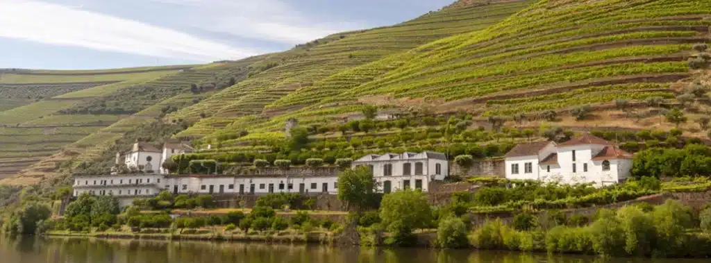  Bragança – Pinhão
